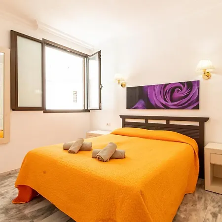 Apartamentos Lago Puerto de Santiago (Tenerife)