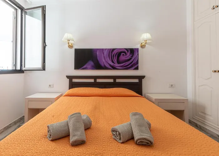 Apartamentos Lago *